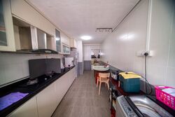 Blk 423 SUN PLAZA GARDENS (Tampines), HDB 4 Rooms #560777651